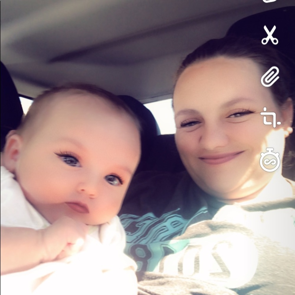 Meet your Posher, Ashley